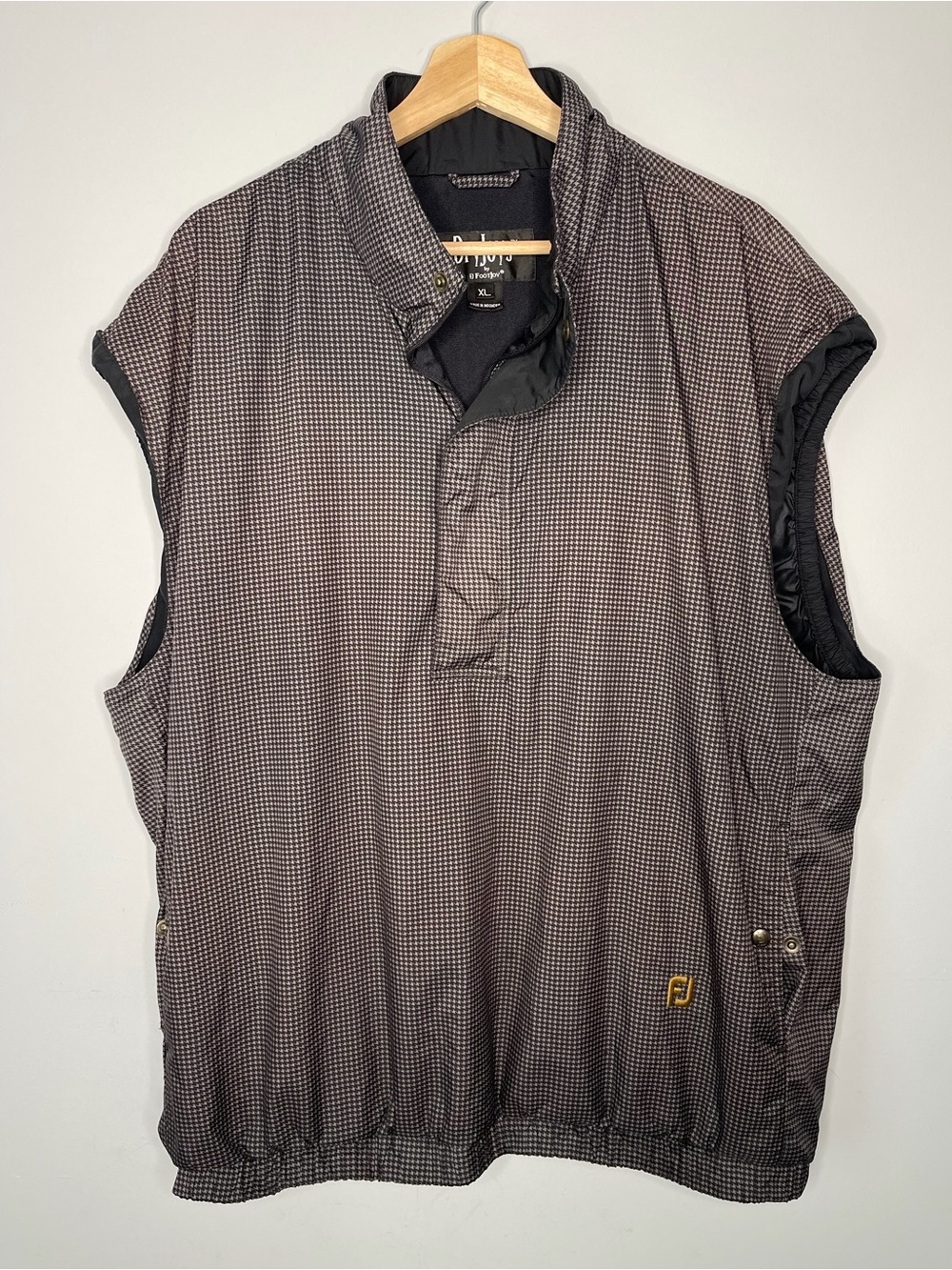 Mens Footjoy dry joy Men's Sleeveless Golf Vest in Black/Brown Micro-Check xl